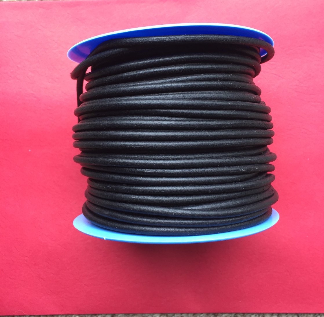 MADE in SPAIN 1 yard of black 4 mm round leather cord (4ANINEG)