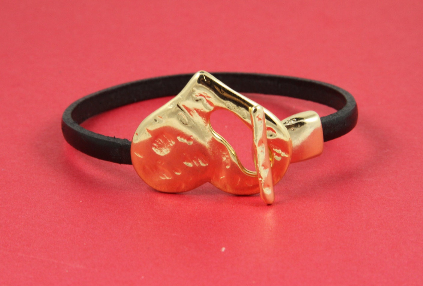 FC0206>>MADE in EUROPE zamak heart clasp, hammered heart toggle clasp, gold zamak heart toggle clasp for 6mm flat cord (ABLZ61G) Qty1