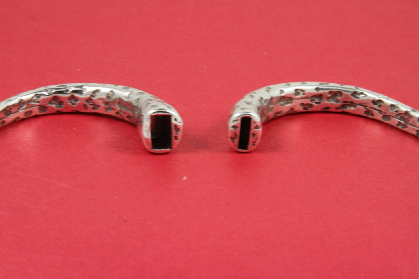 B0059>>MADE in EUROPE zamak half bracelet with slider, hammered half bracelet, zamak bracelet component (ABLZ87S) Qty1set