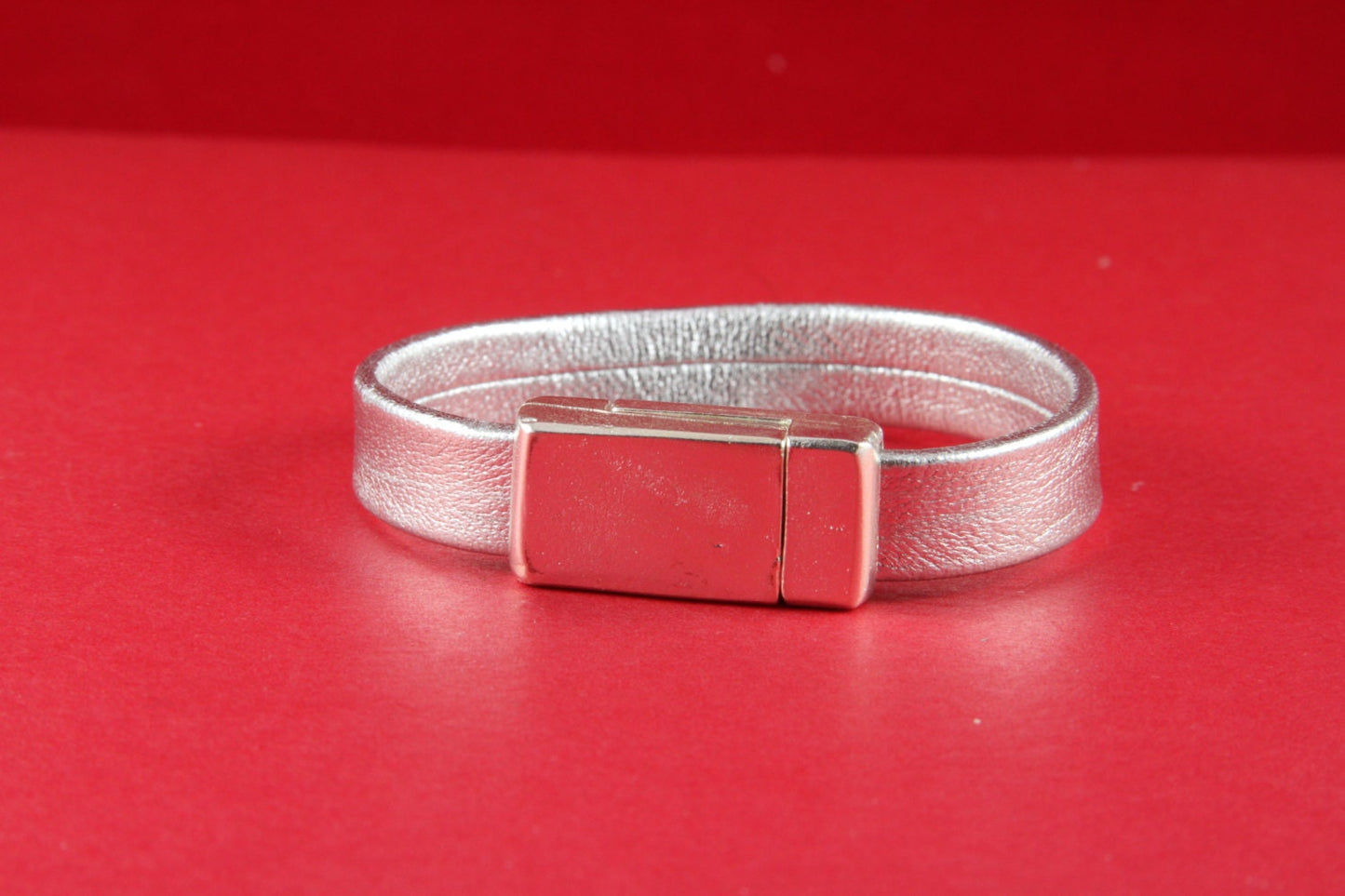 MADE IN EUROPE magnetic clasp for 10mm flat leather cord, silver clasp for flat cord (XM5981SP5/4) Qty1