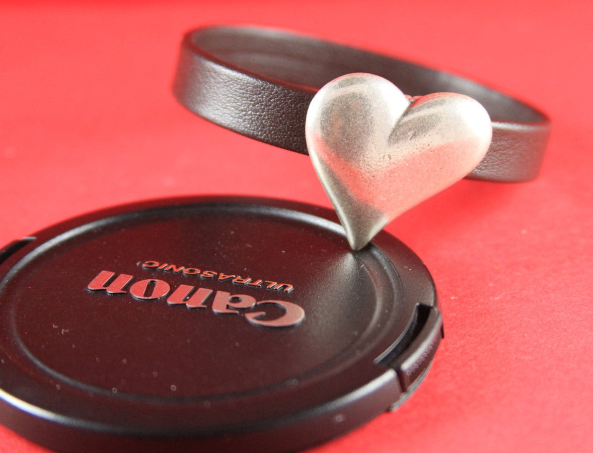 FC0295>>MADE in EUROPE zamak heart clasp, heart clasp, zamak 10mm clasp, flat 10mm cord zamak heart clasp Qty1