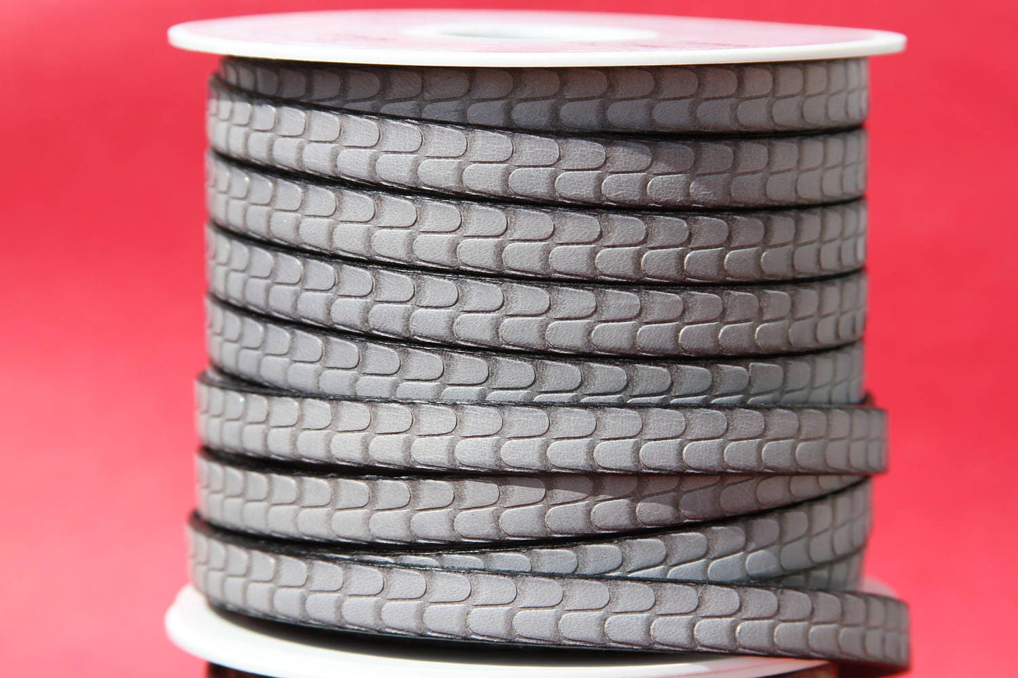 MADE in EUROPE 24'' flat 10mm engraved leather cord, 10mm flat leather cord, 10mm embossed leather cord (511/10/41)