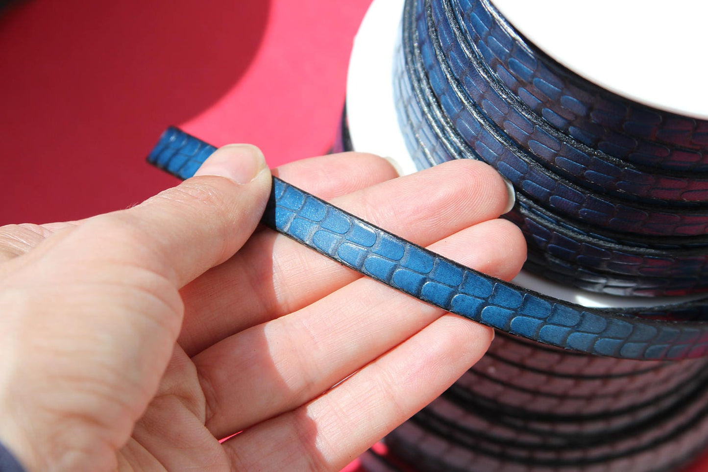 MADE in EUROPE 24'' flat 10mm engraved leather cord, 10mm flat leather cord, 10mm embossed leather cord (511/10/14)