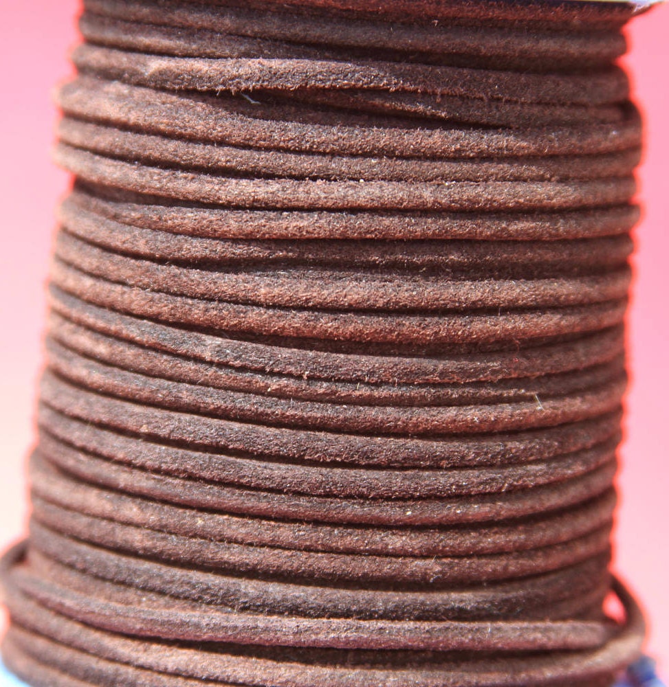 MADE in EUROPE 2 yards of suede cord, 3mm round suede cord (3cromar)