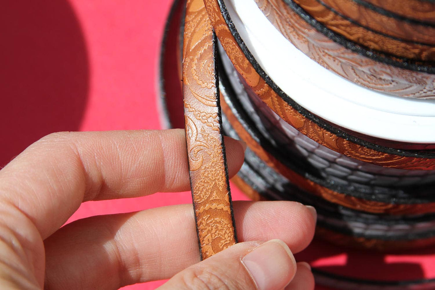 MADE in EUROPE 24'' flat 10mm engraved leather cord, 10mm flat leather cord, 10mm embossed leather cord (503/10/33)