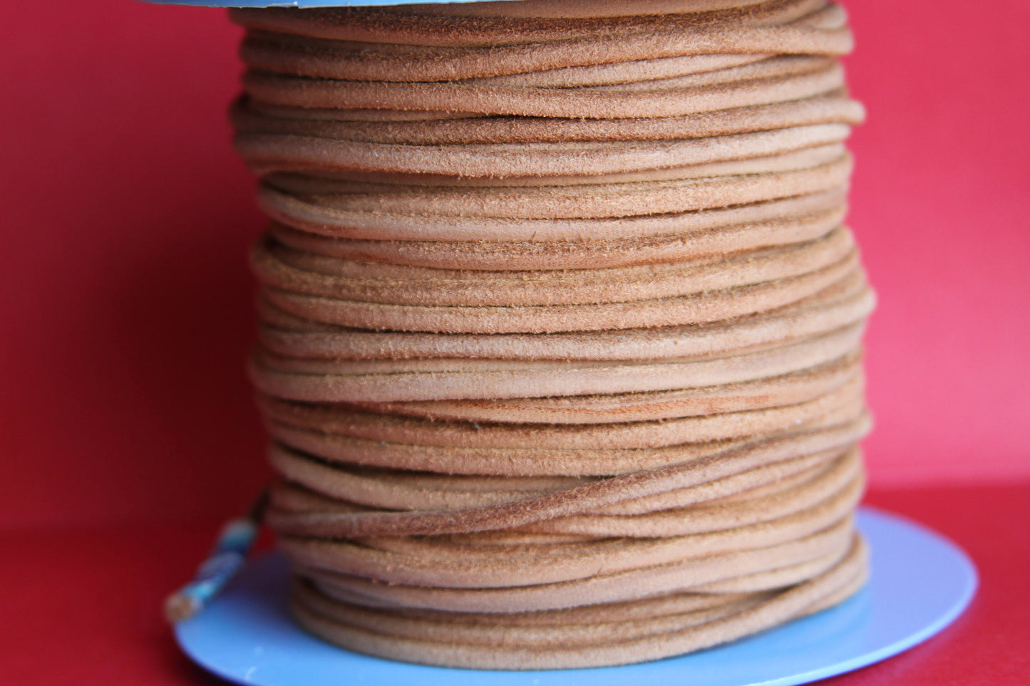 MADE in EUROPE 2 yards of suede cord, 3mm round suede cord (3croare)