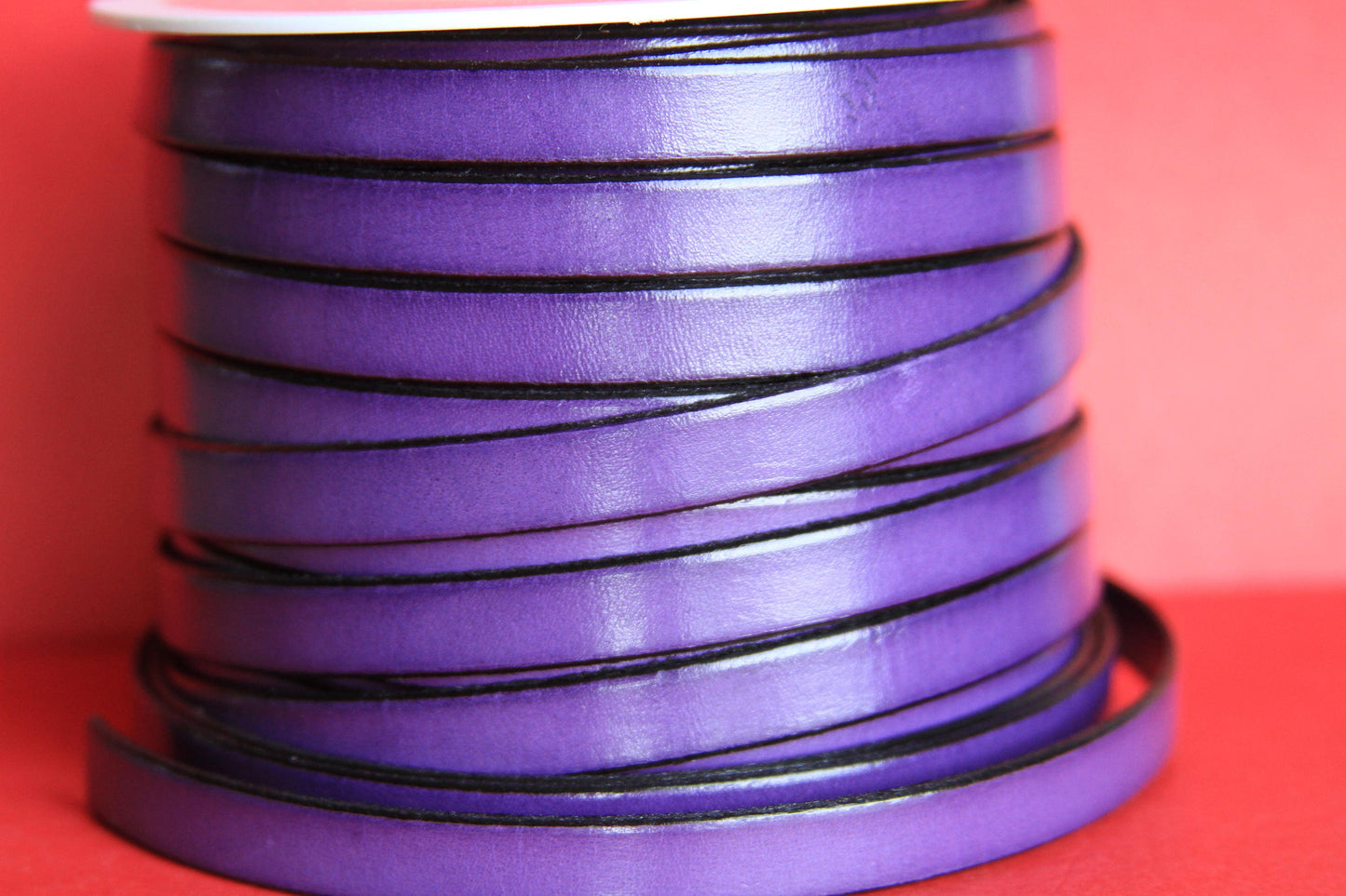 MADE in EUROPE 24" flat leather cord, 10mm leather cord, purple genuine leather cord (221/10/06)