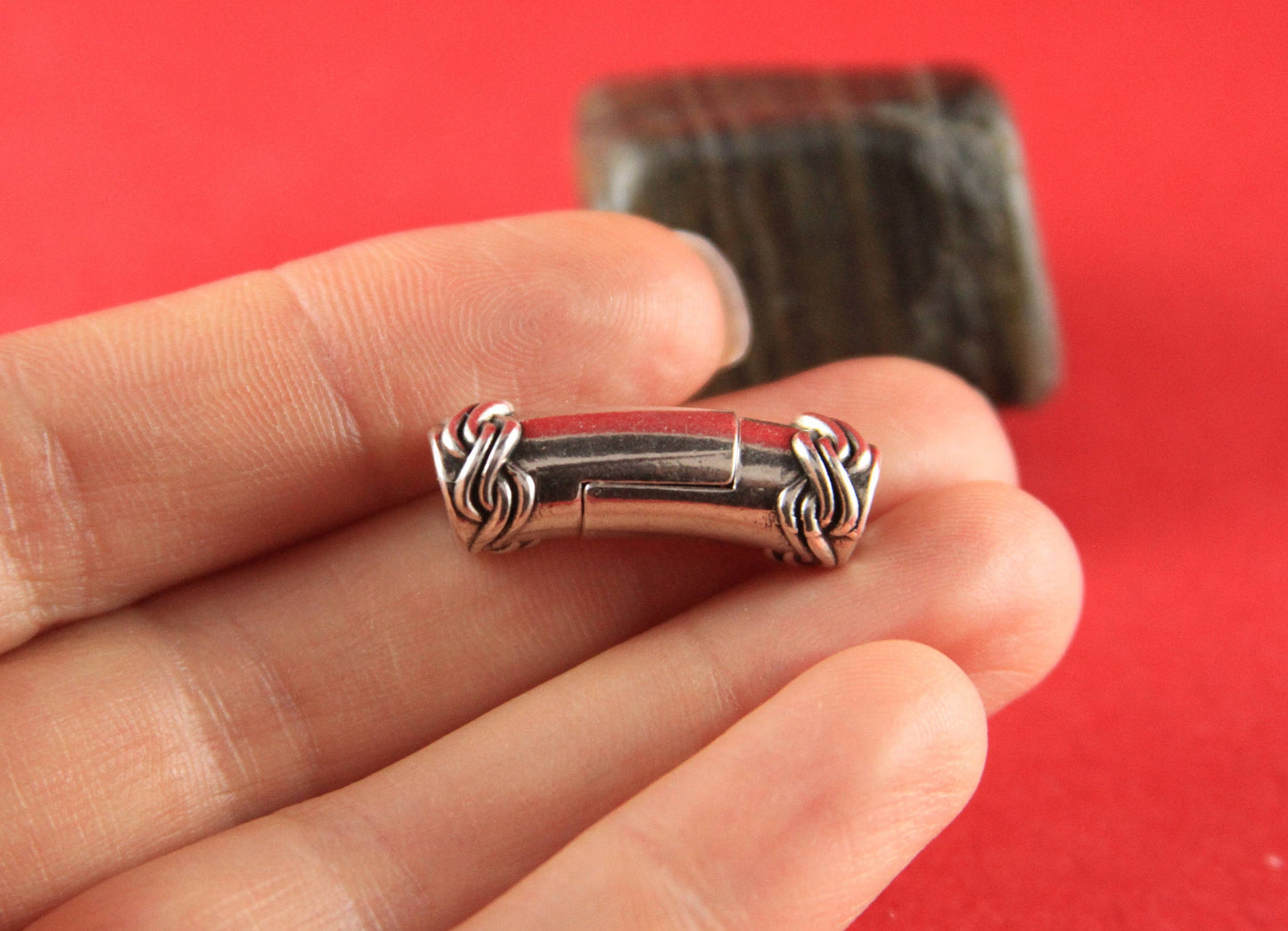 RC0033>>MADE IN EUROPE 5mm cord clasp, 5mm round leather cord clasp, round cord zamak clasp Qty1