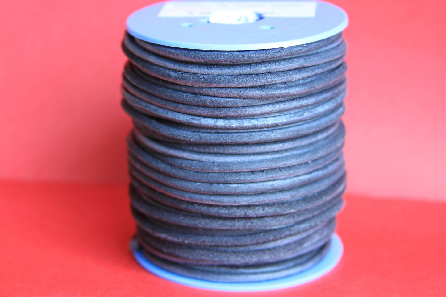 MADE in EUROPE 2 yards of suede cord, 3mm round suede cord (3croazm)