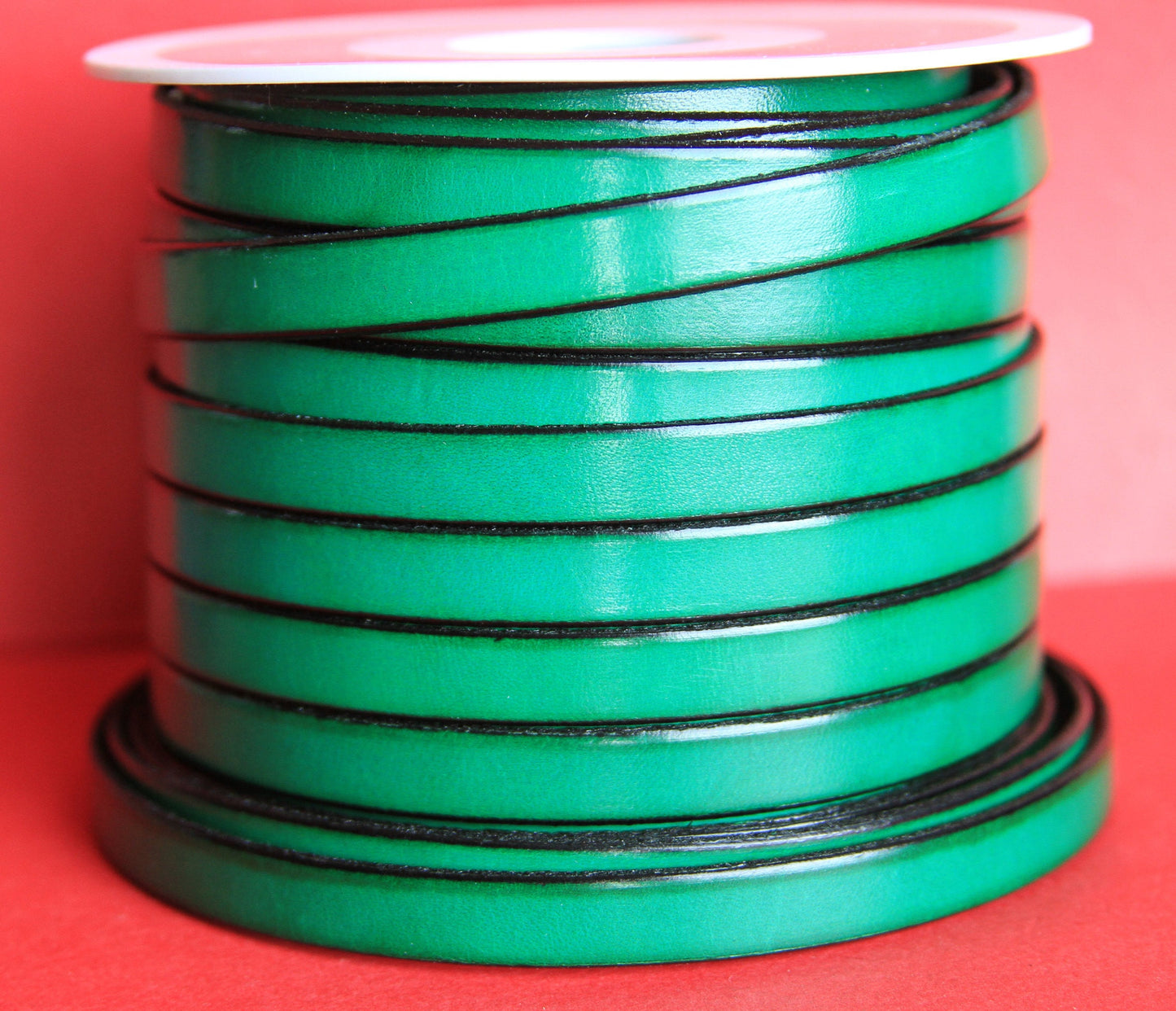 MADE in EUROPE 24" green flat leather cord, 10mm leather cord, genuine leather cord (221/10/15)