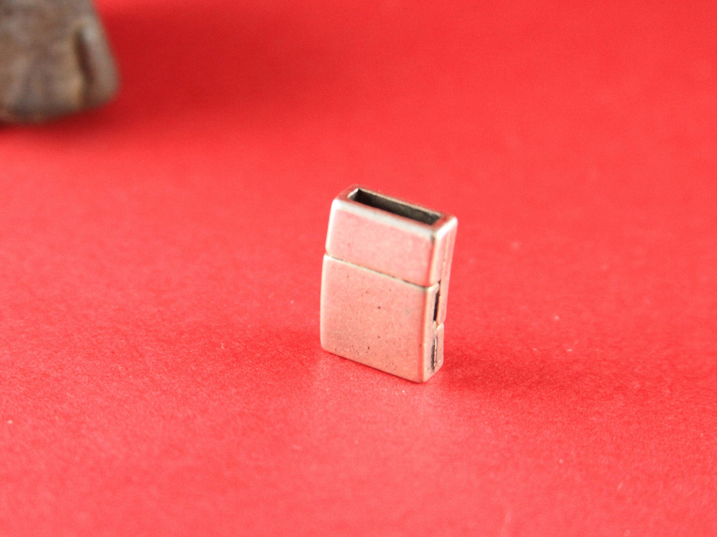 FC0119>> MADE IN EUROPE zamak clasp, flat leather cord clasp, 10mm cord clasp, 10mm cord clasp Qty1