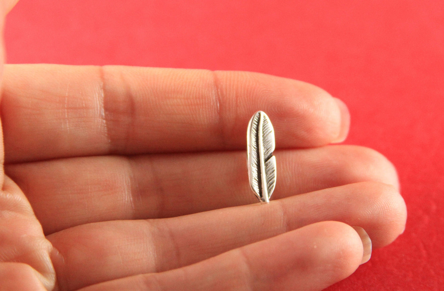 FS0190>>MADE in EUROPE 2 zamak feather sliders for 5mm flat cord, flat cord slider, zamak tiny feather sliders qty2