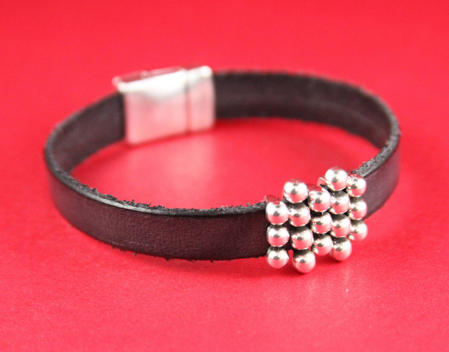 FS0189>>MADE in EUROPE 4 zamak beaded sliders, 10mm flat cord sliders, 10mm leather cord zamak sliders, zamak sliders Qty4