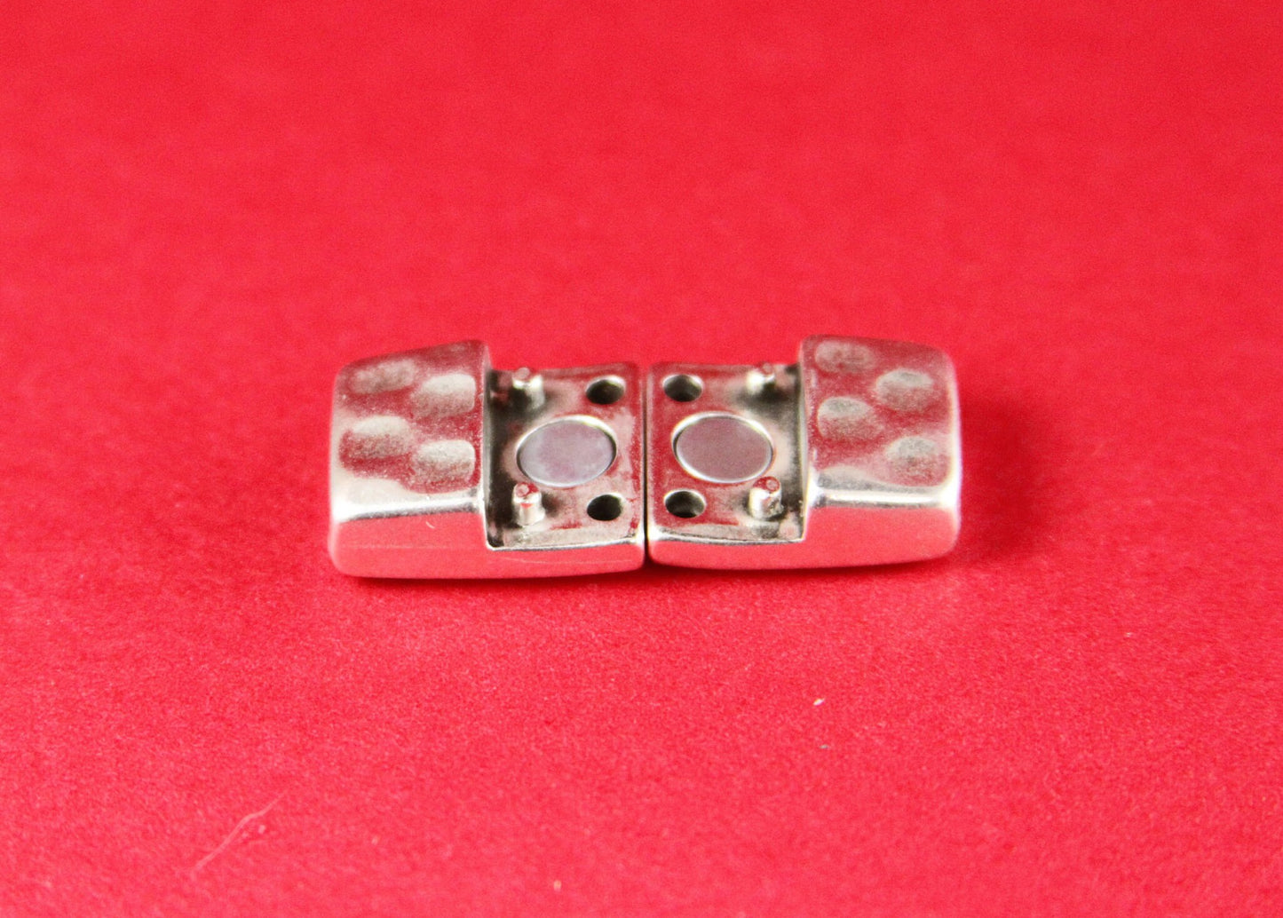 FC0289>> MADE in EUROPE zamak clasp, 10mm flat cord clasp, flat leather cord clasp, silver hammered clasp Qty1