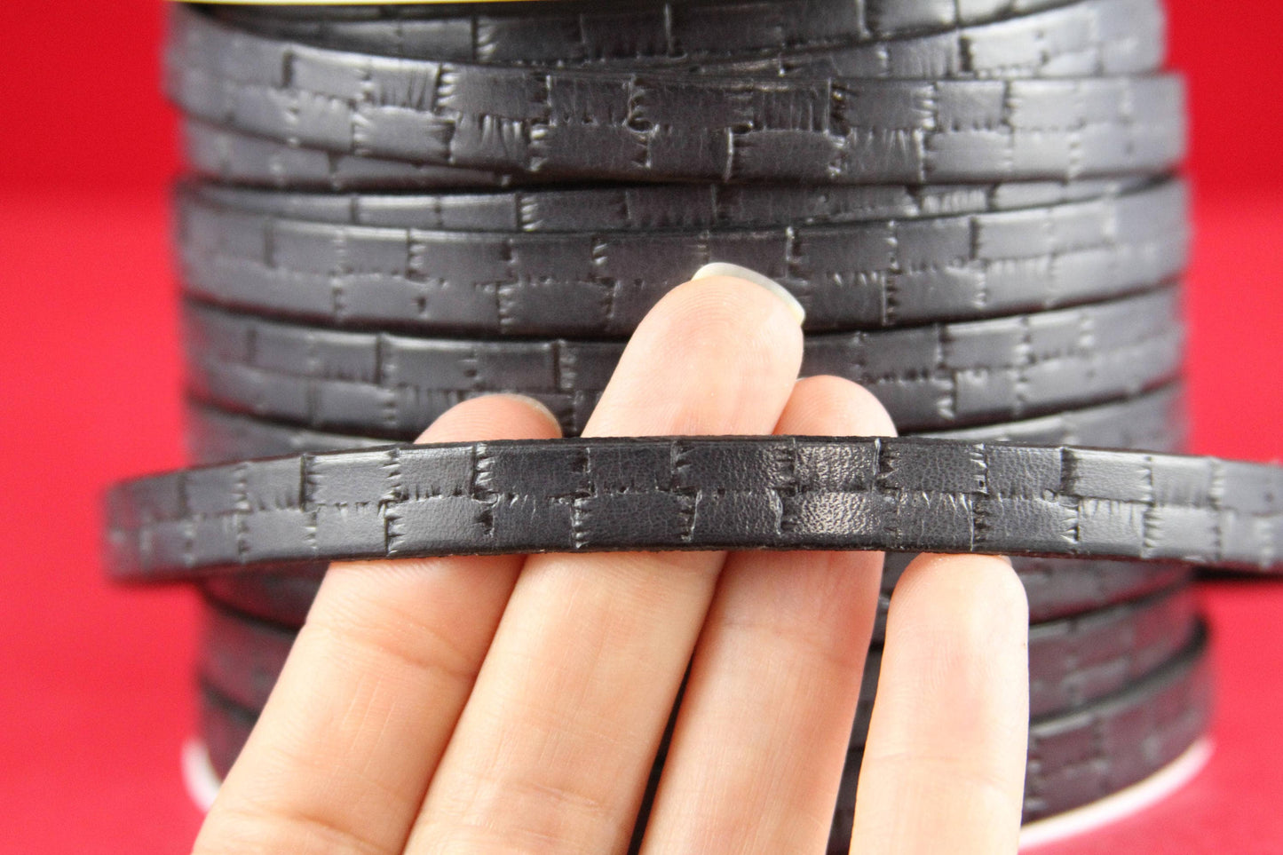 MADE in SPAIN 24" flat leather cord, 10mm flat engraved leather cord for bracelet, embossed 10mm leather cord (505/10/40)
