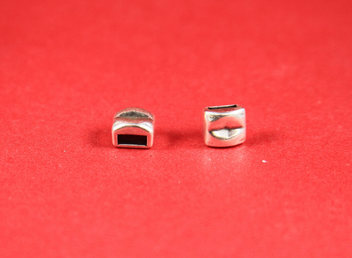 FS0327>>MADE in EUROPE 4 zamak sliders for 5mm cord, flat cord sliders, zamak flat cord slider (78281/05) qty4