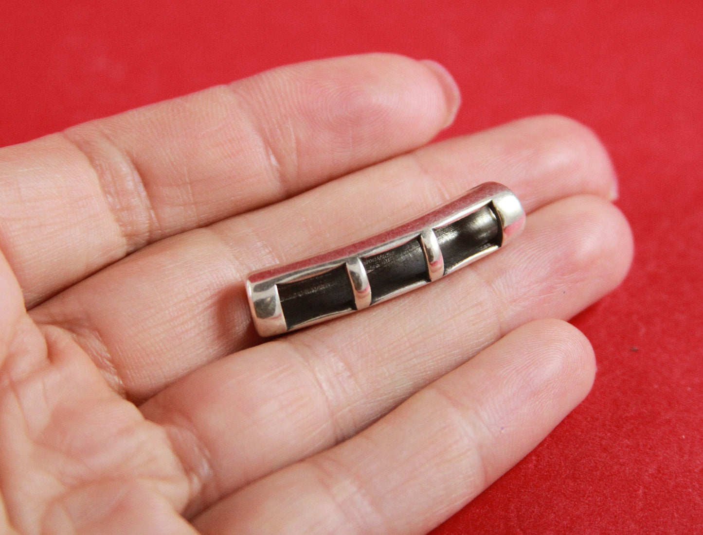 RS0063>>MADE in EUROPE zamak 5mm tube, 5mm hole zamak tube slider, round cord tube (78515/05) qty1