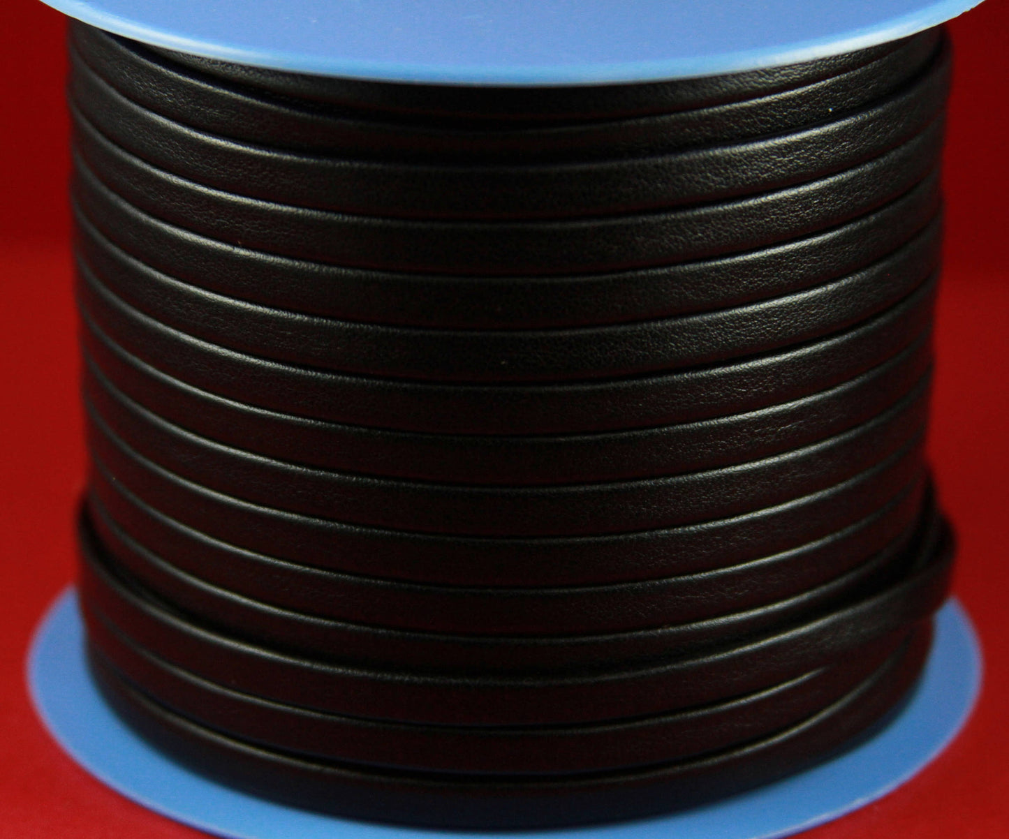 MADE in EUROPE 1 yard of 5mm flat leather cord, folded black 5mm leather cord, black 5mm leather cord (TD5NEG)