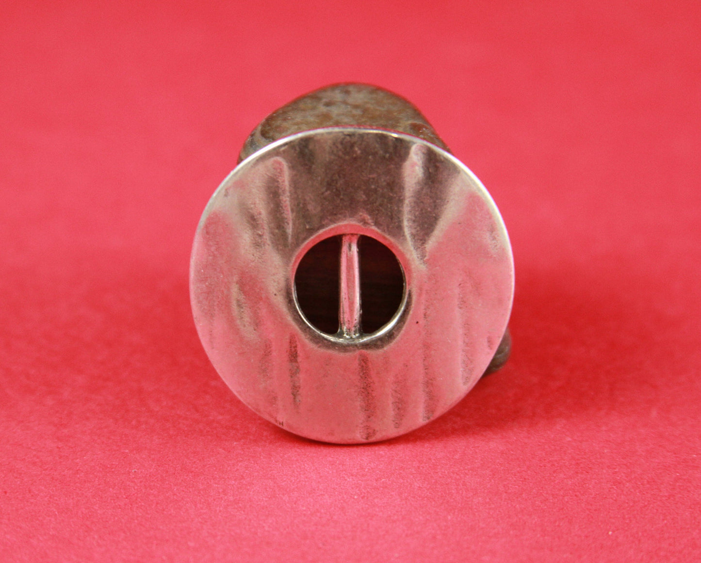 FS0247>>MADE IN EUROPE zamak round slider , hammered circle slider for 10mm flat cord, flat cord zamak slider(7427) Qty1