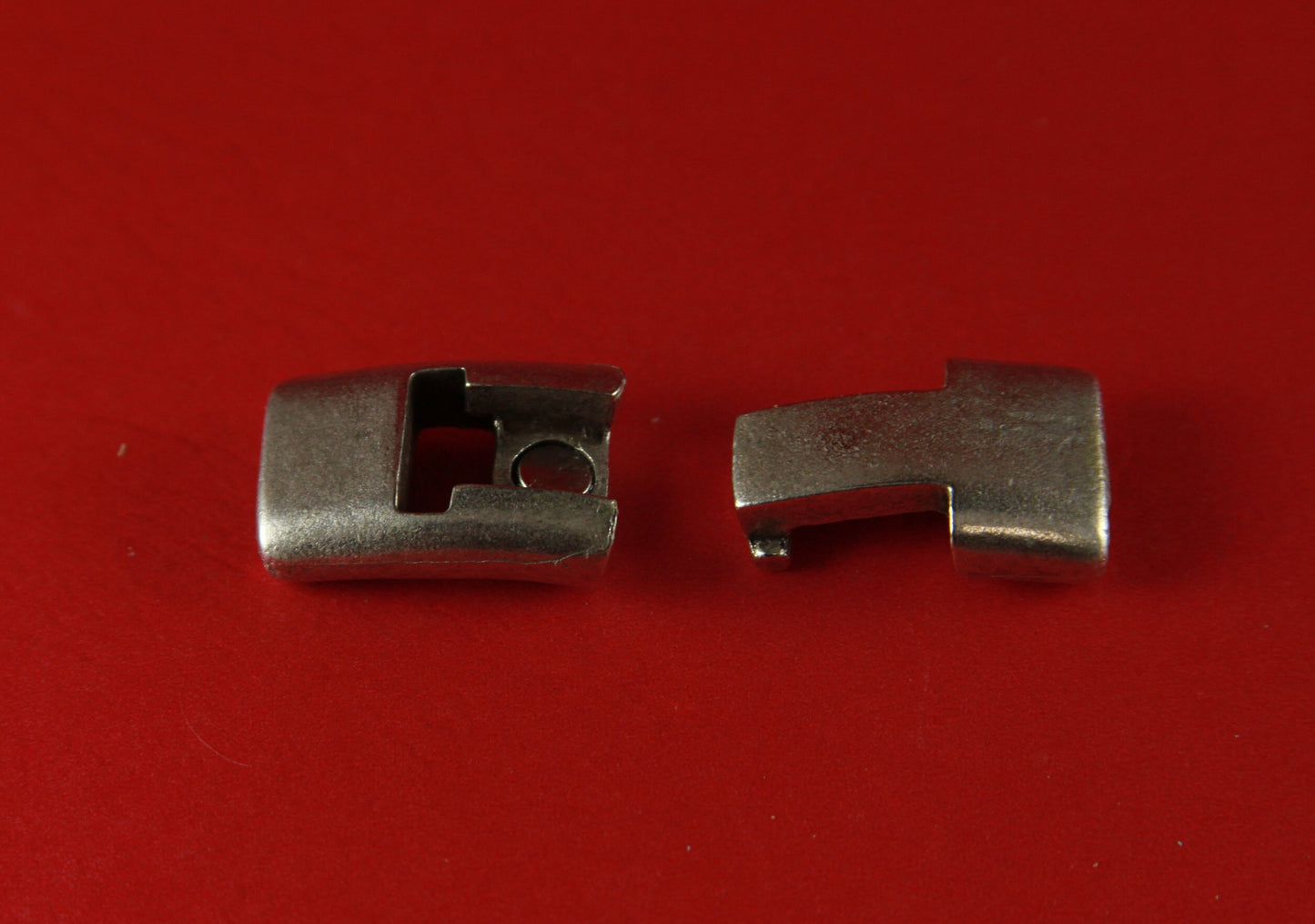 FC0177>> MADE IN EUROPE magnetic clasp, flat cord clasp, bracelet clasp,zamak magnetic clasp (Xm6004)Qty1