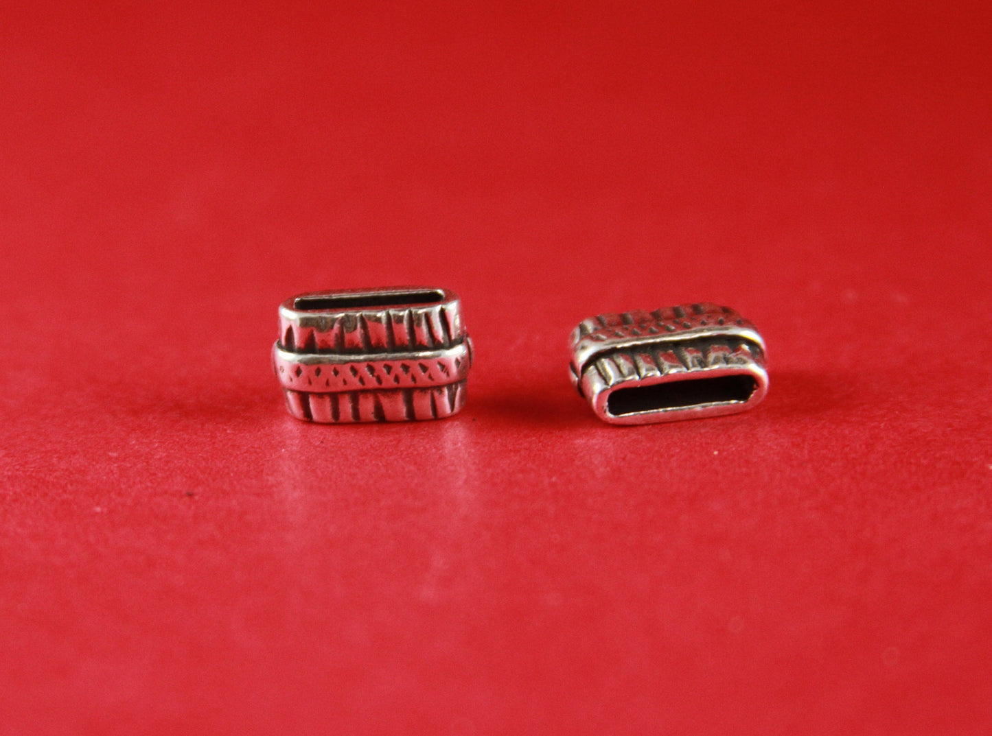 FS0199>>MADE in EUROPE 2 zamak flat sliders, 10mm flat cord slider bars, 10mm leather cord sliders, zamak sliders Qty2