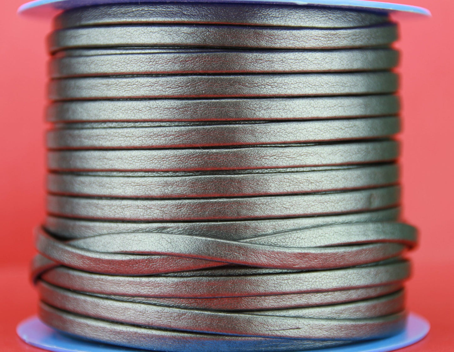 MADE in EUROPE 1 yard of 5mm flat leather cord, folded steel 5mm leather cord, old silver 5mm leather cord (TD5PLOMO)