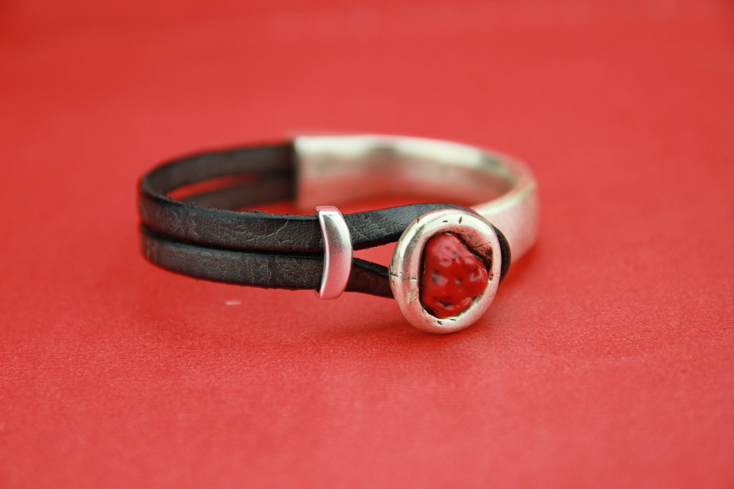 B0039>>MADE in EUROPE zamak button half bracelet +loop maker slider, zamak half bracelet for 5mm flat cord, Qty1