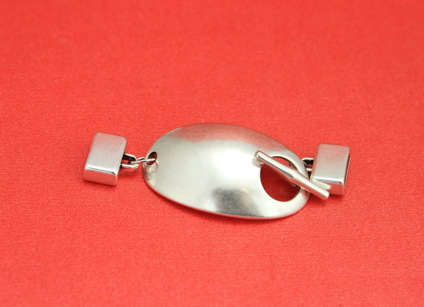 FC0300>>MADE in EUROPE zamak 10mm flat cord clasp, oval toggle clasp, zamak 10mm clasp, Qty1