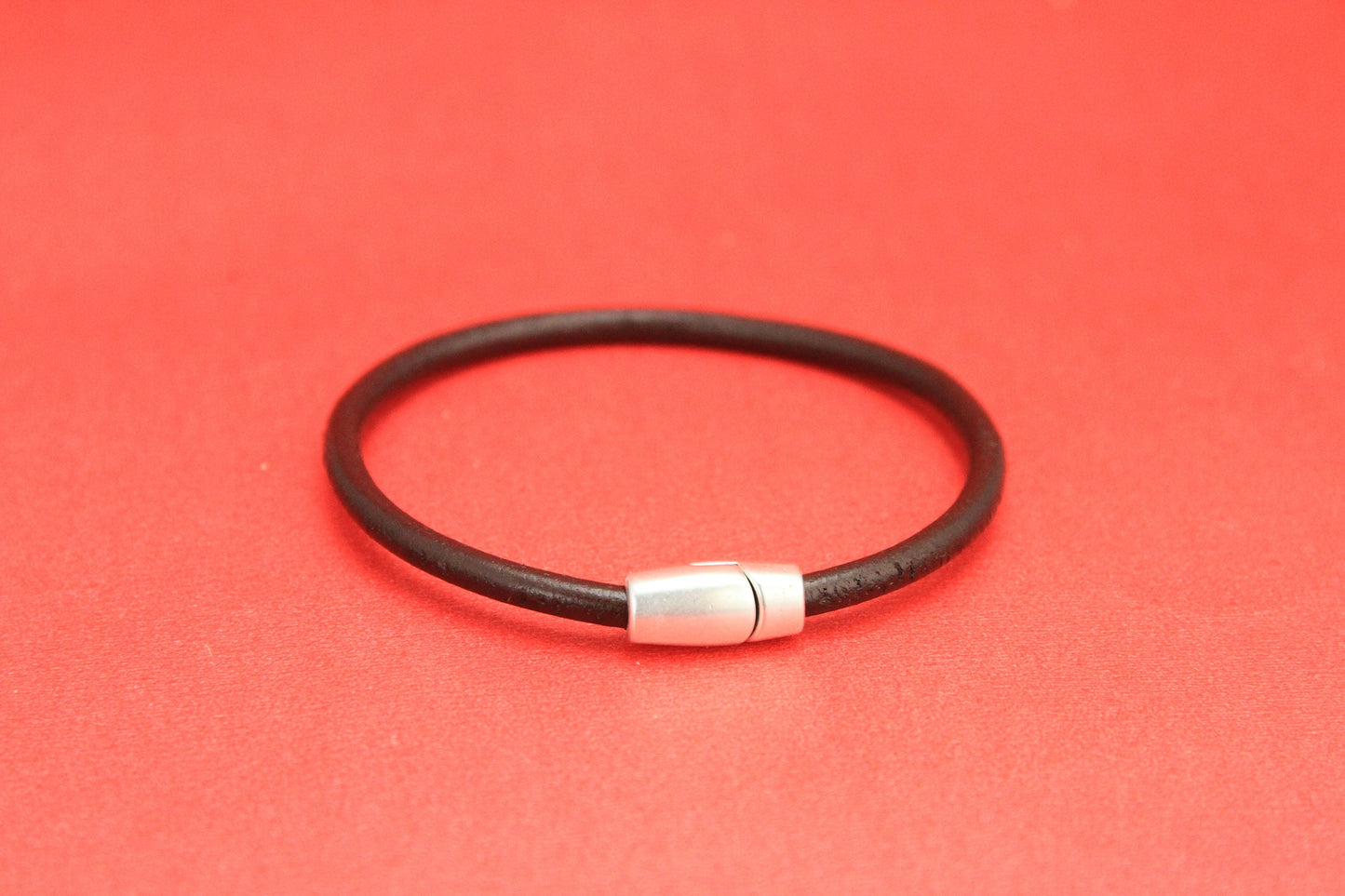 MADE IN SPAIN 1 yard 3.5mm round leather cord, dark brown genuine leather cord (3.5ANIDBROWN)