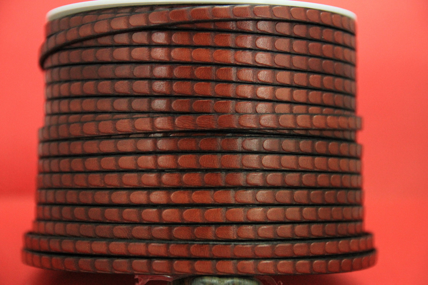MADE in EUROPE 24'' flat 5mm engraved leather cord, 5mm flat leather cord, 5mm embossed leather cord (511/05/26)