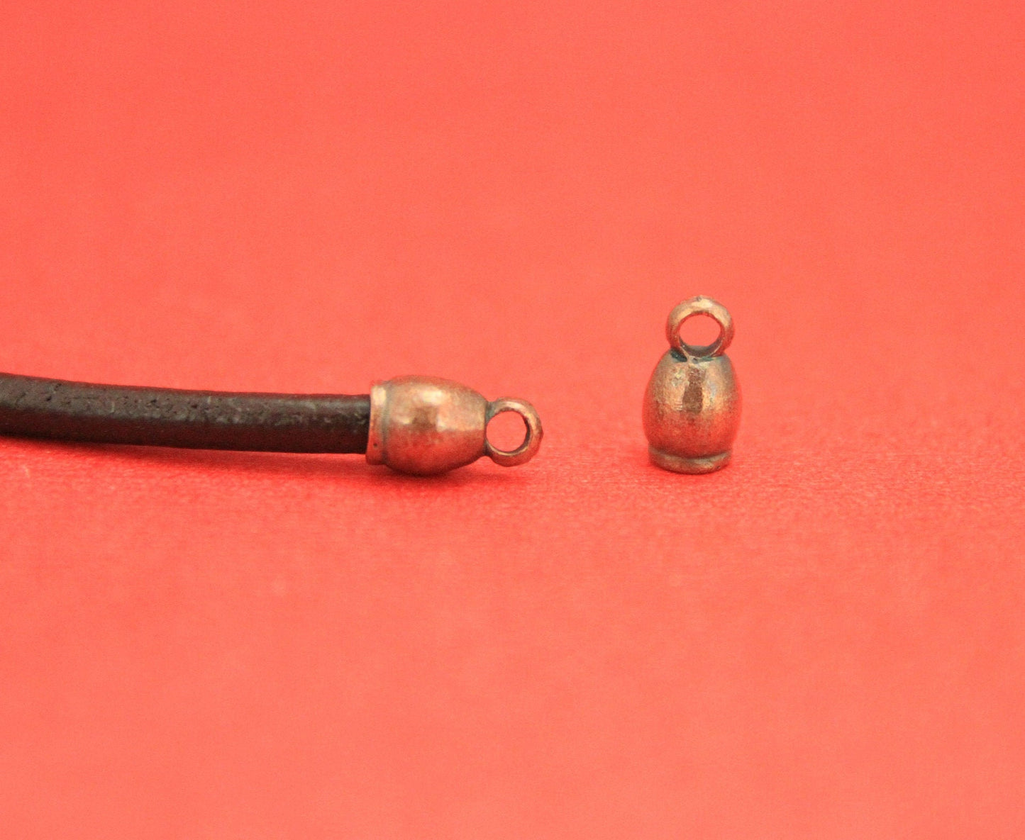 6/5 MADE IN EUROPE 10 copper cord ends, 3.5mm round leather cord ends, copper cord ends (X5036AC) Qty10