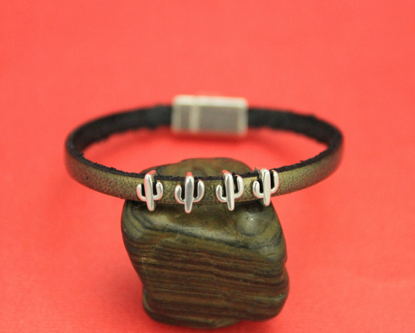 FS0368>>MADE IN EUROPE 4 zamak cactus sliders 5mm flat cord, 5mm flat cord cactus sliders Qty4