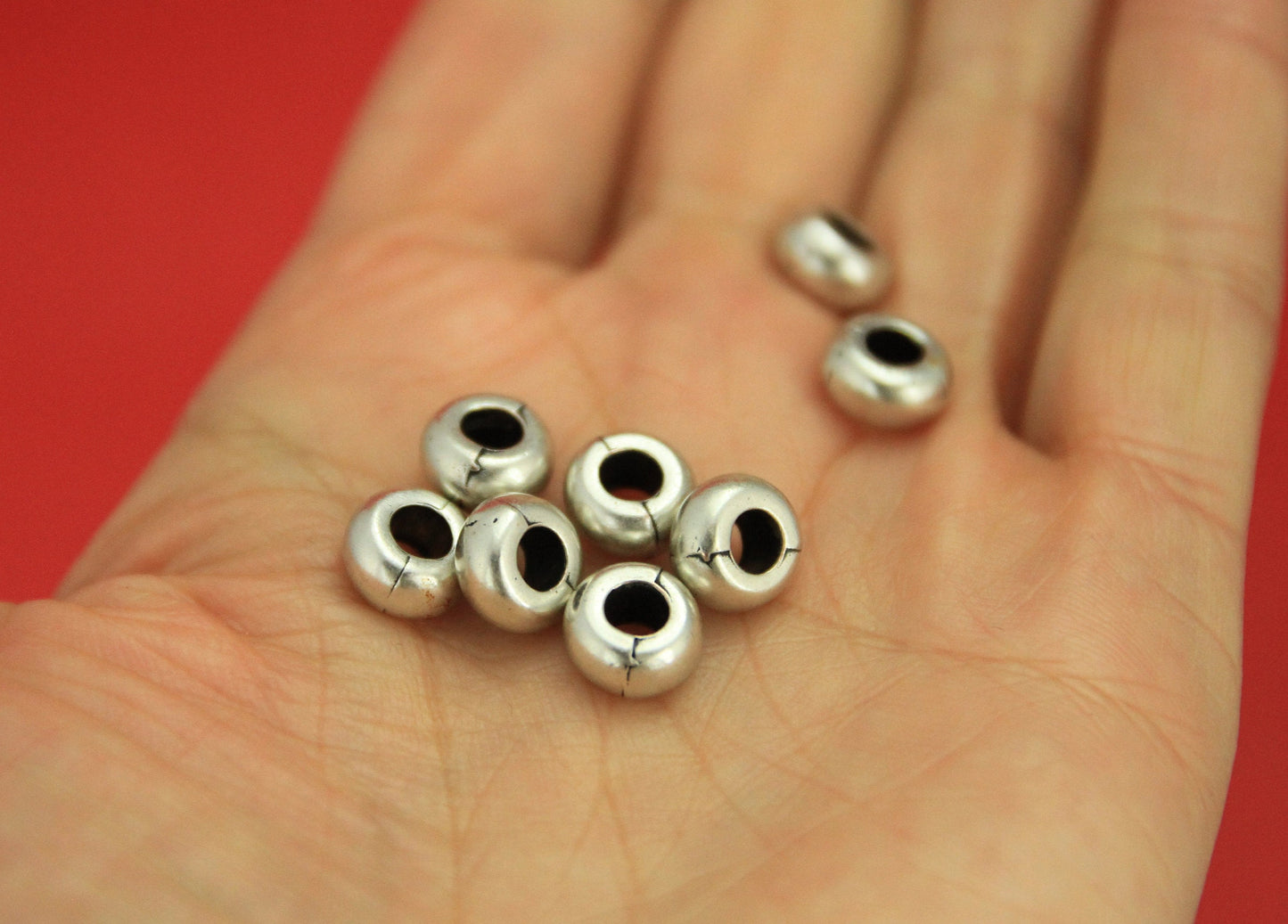 RS0028>>MADE in ZAMAK 10 rondelle beads, round silver beads, 4mm zamak beads, zamak beads for 4mm round cord (BO-0040S)qty10
