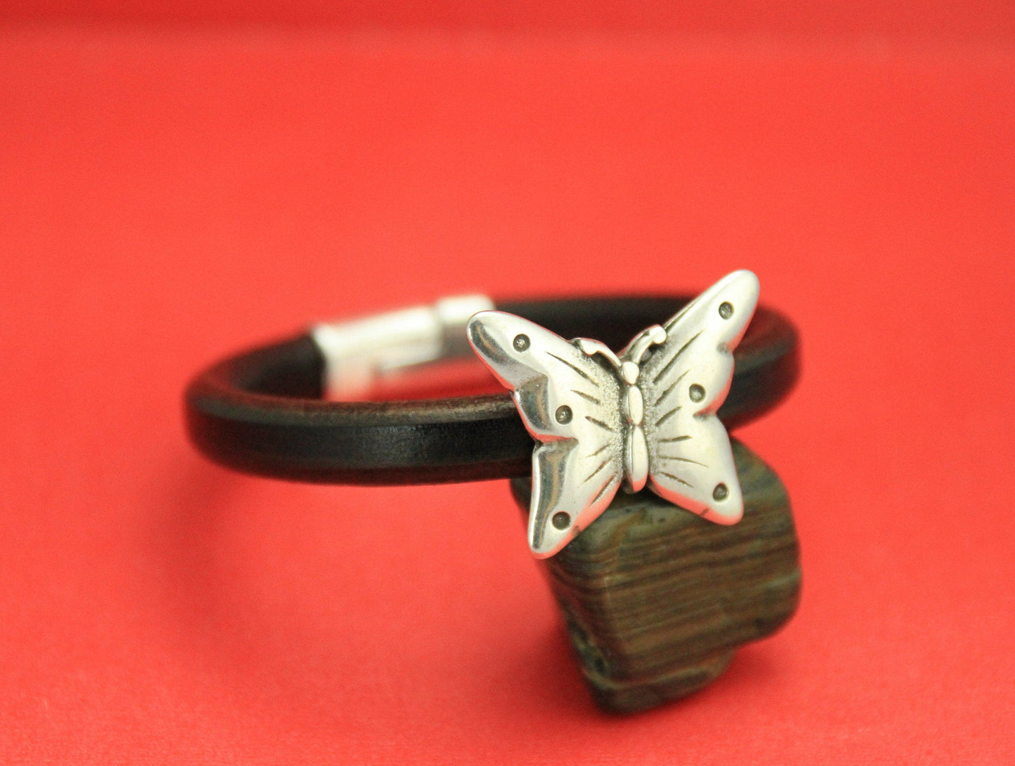 LS0006>>MADE in EUROPE zamak butterfly slider, licorice large slider, licorice cord large butterfly slider