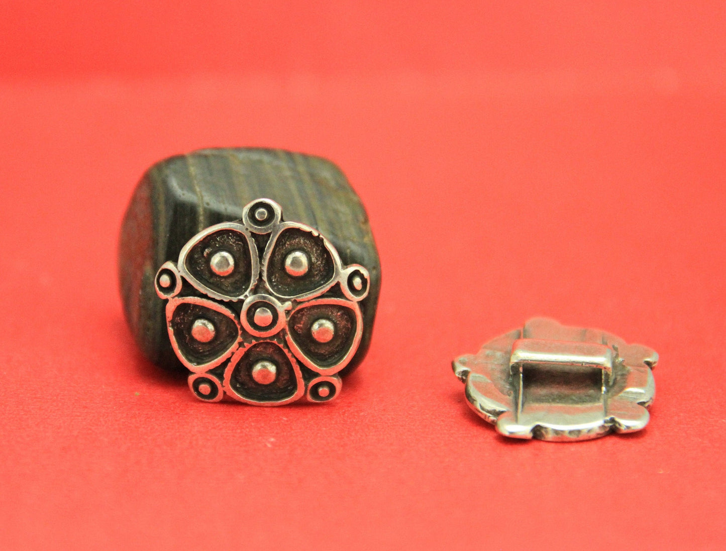 FS0406>>MADE in EUROPE zamak focal piece slider, 10mm flat cord slider, 10mm leather cord engraved slider, (Qty1)