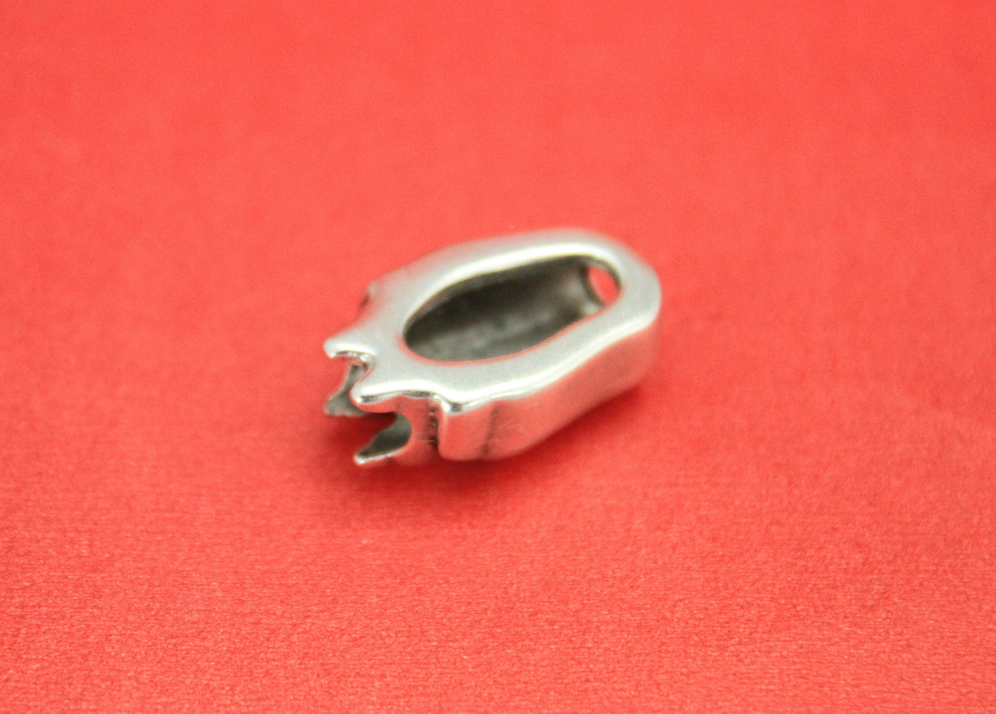 LS0042>> MADE in EUROPE 2 licorice dog paw sliders, licorice paw slider, animal lovers bracelet, Qty2