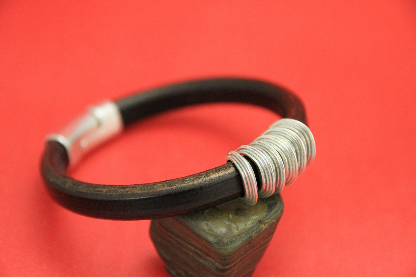 LS0043>>MADE IN EUROPE 5 zamak ring sliders, licorice ring slider, 10x6mm sliders, silver ring sliders, Qty5