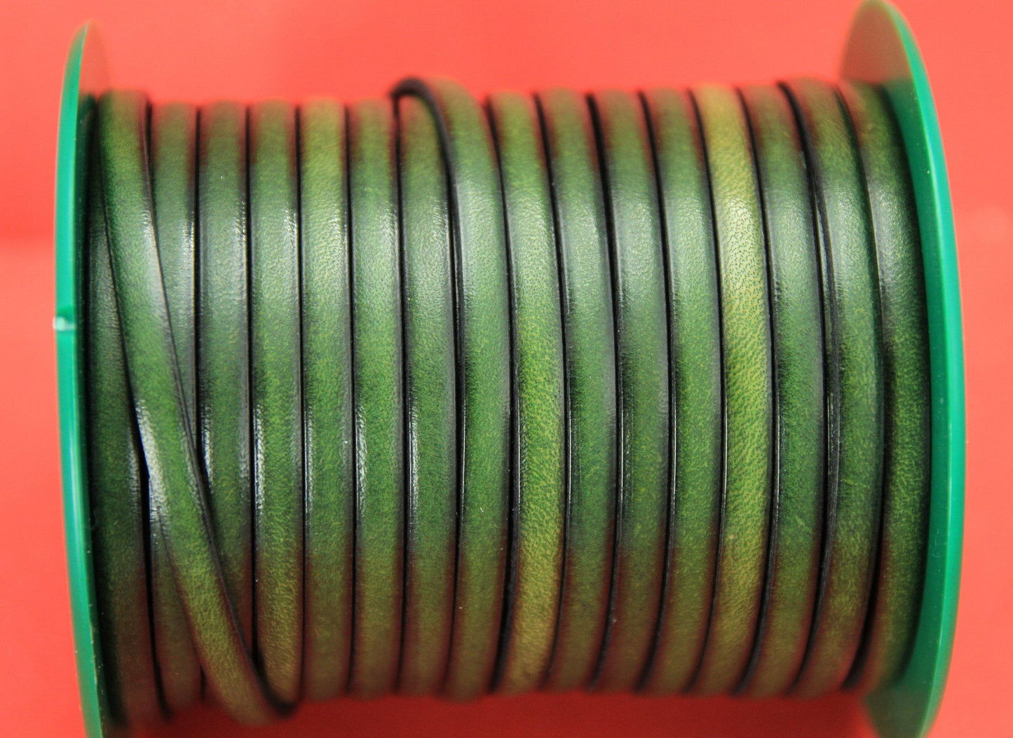 MADE in SPAIN 1 yard of 5mm green moss leather cord, 5x2mm flat leather cord (MARF5GRNAT)