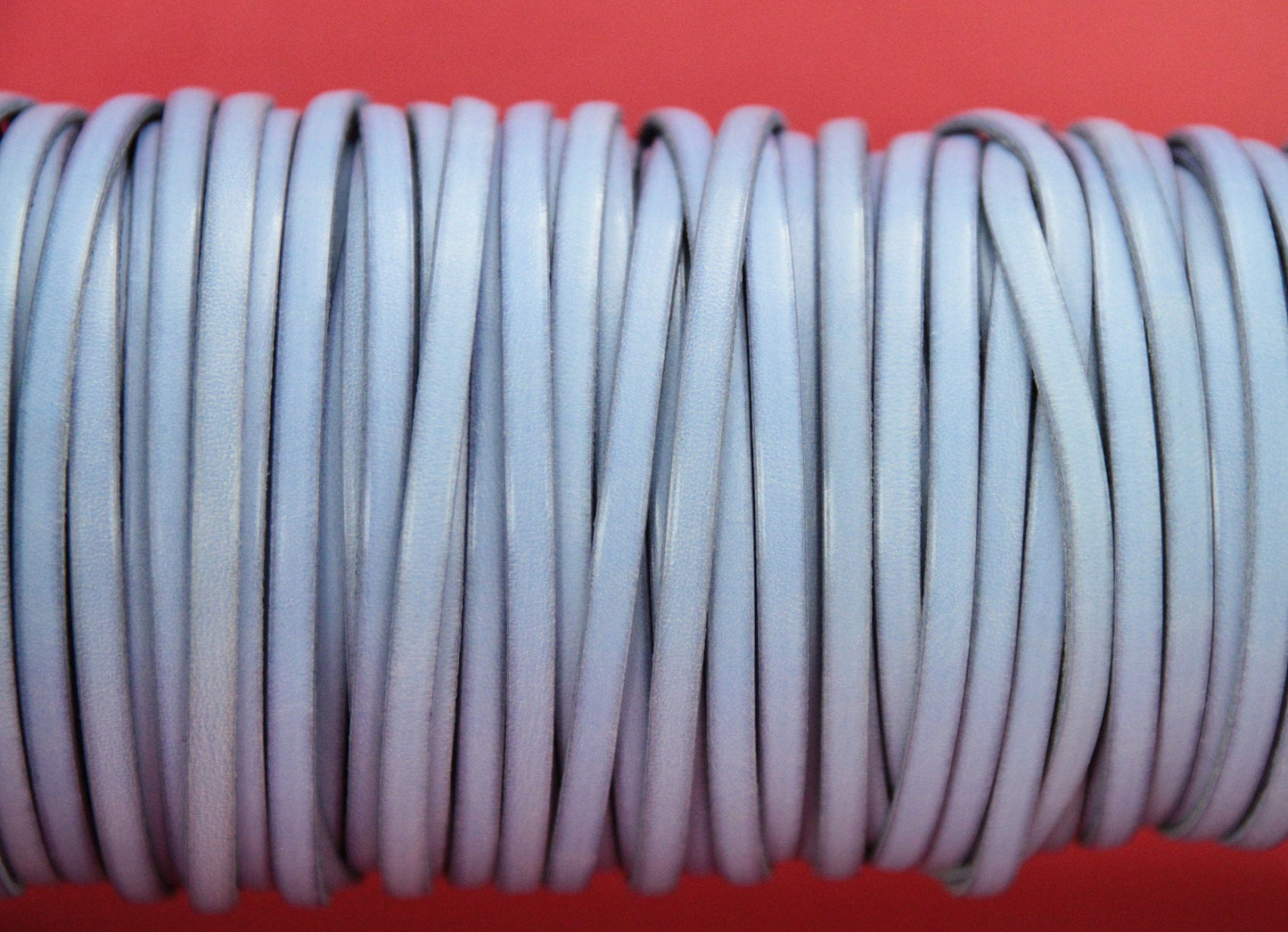 MADE in EUROPE 1 yard of 5mm flat light lavender leather cord, 5mm lilac leather cord(MARF5VIOLP)