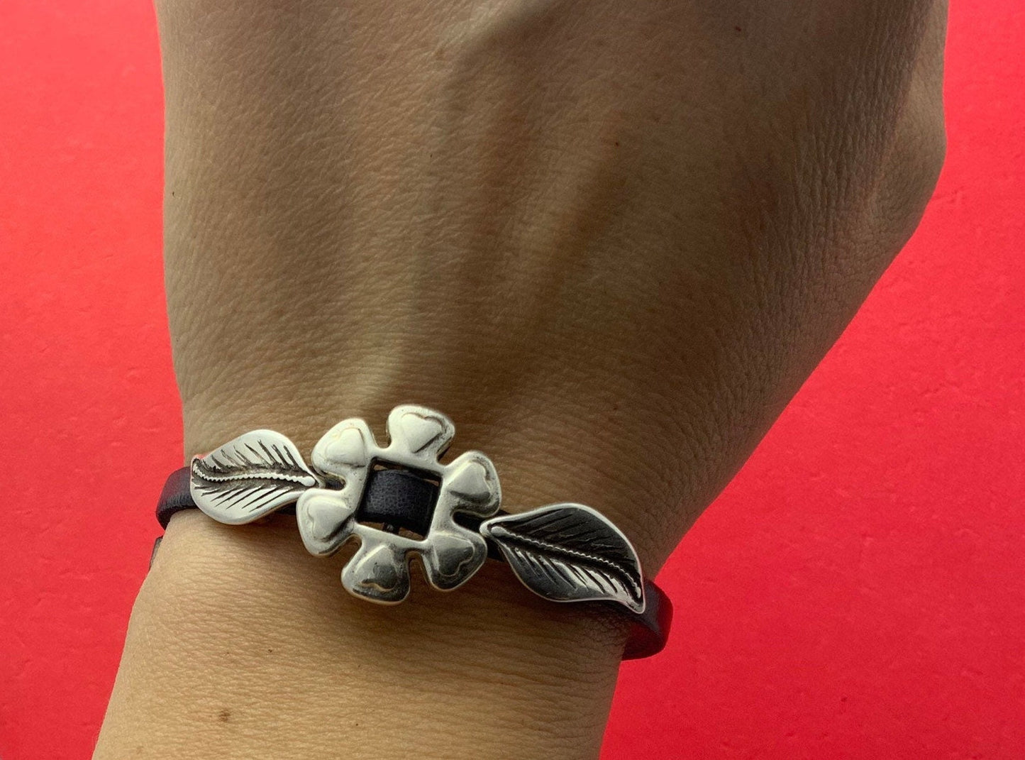 FS0472>>MADE in EUROPE 2 zamak flower sliders, 6mm silver slider, flower slider for flat leather cord (ABLZ228) Qty2