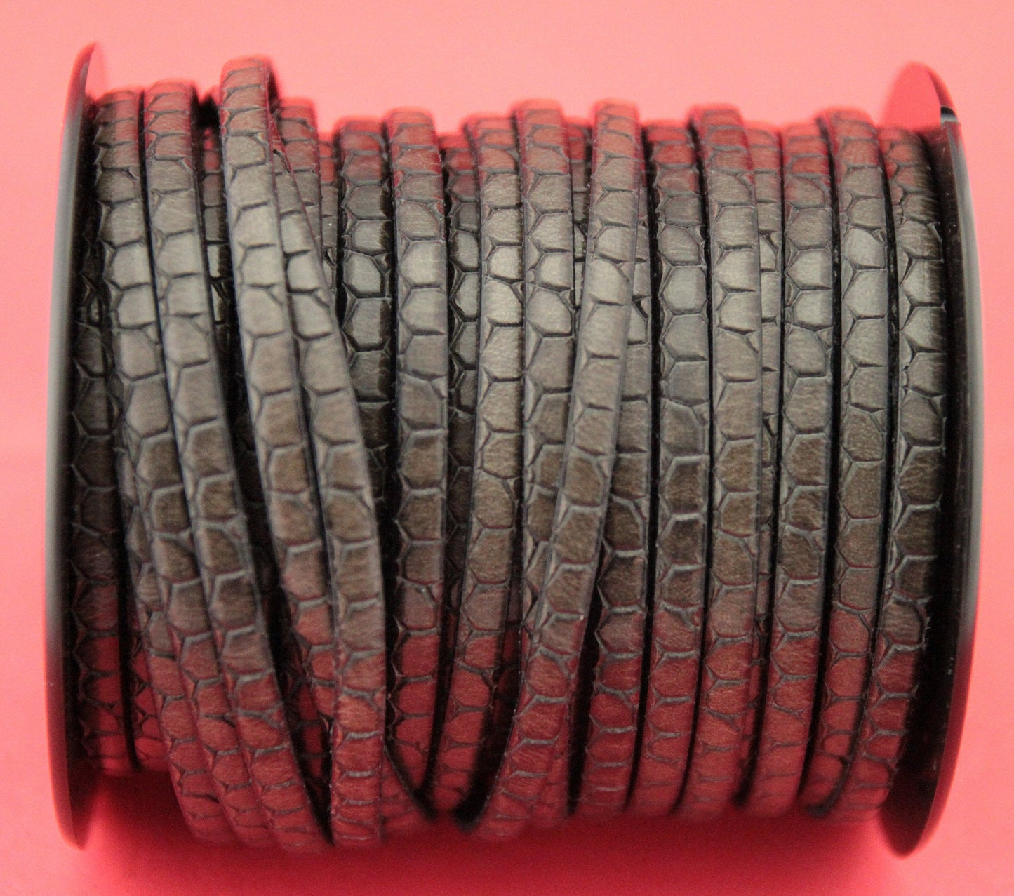 MADE in EUROPE 24'' flat 5mm grey leather cord, 5mm flat leather cord, 5mm embossed leather cord(Marf5croclgrey)