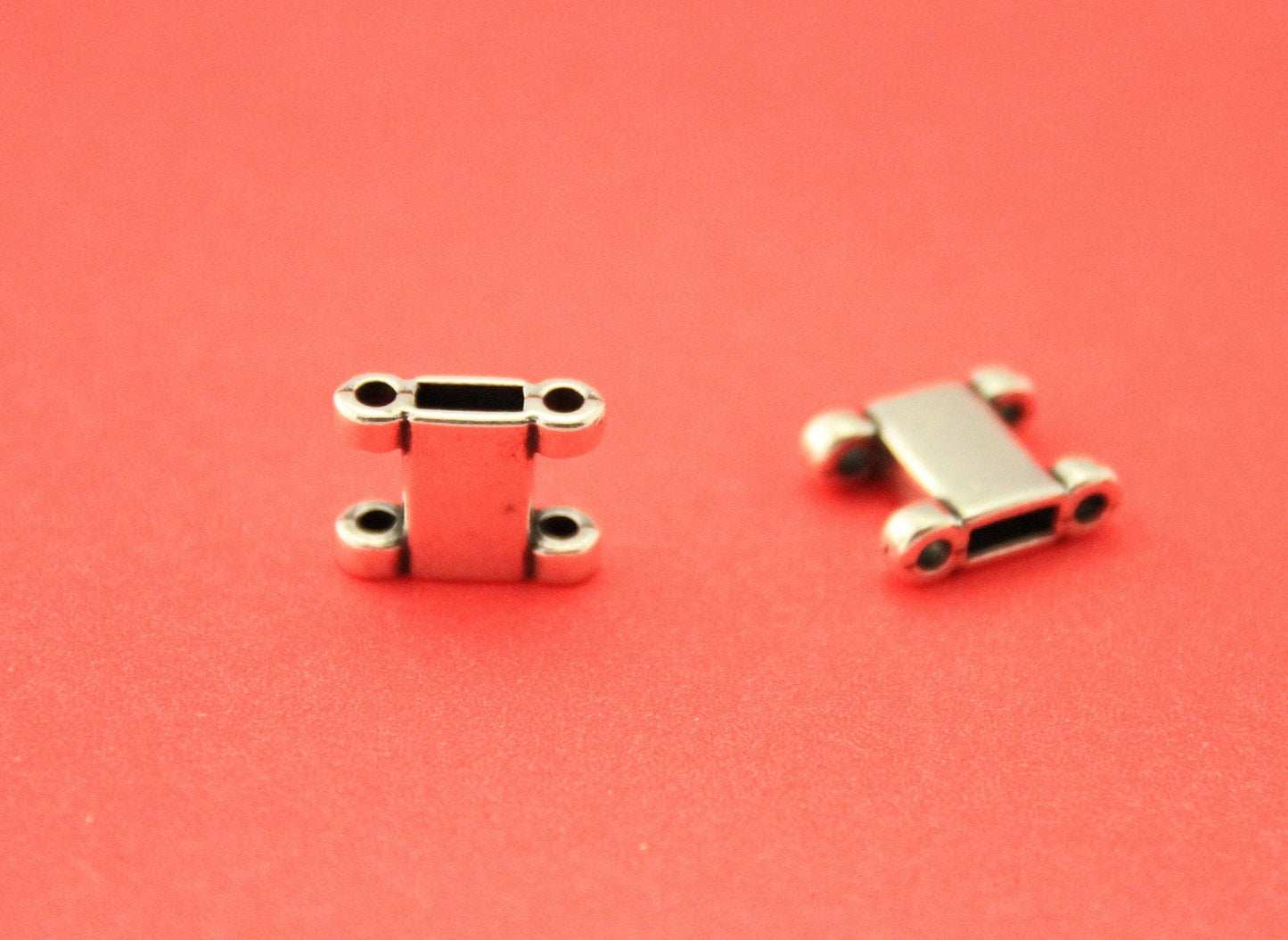 C0151>> MADE in EUROPE 2 flat and round cord connector-sliders (ablz234)