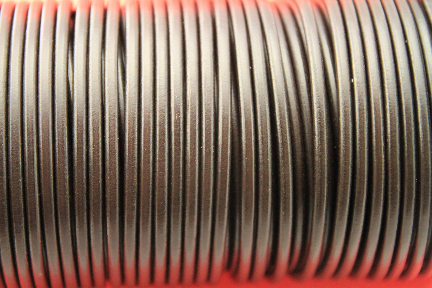 MADE IN SPAIN 1 yard round leather cord, dark brown genuine leather cord (MARR4BRNAT)