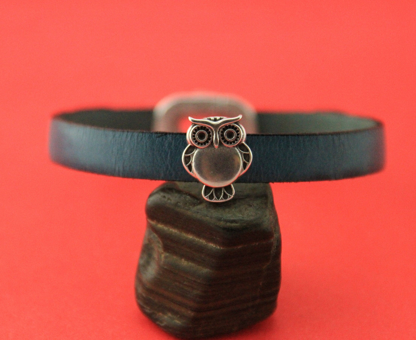 FS0493>>MADE in EUROPE 2 zamak owl sliders, 10mm flat cord slider, 10mm leather cord owl sliders, zamak sliders Qty2