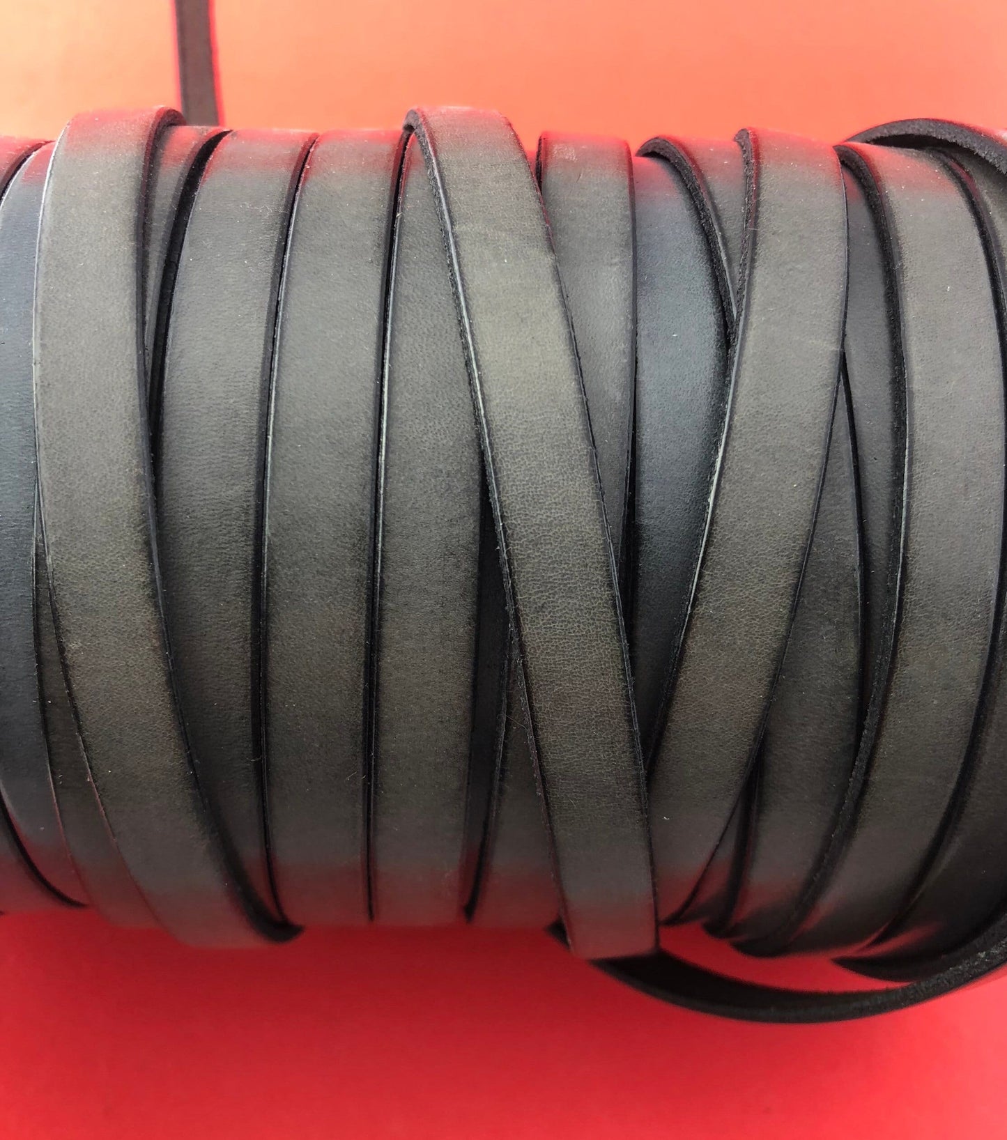 MADE in EUROPE 24" of genuine leather cord, flat 10mm gray leather cord, 10x2mm leather cord (MARF10GREY)