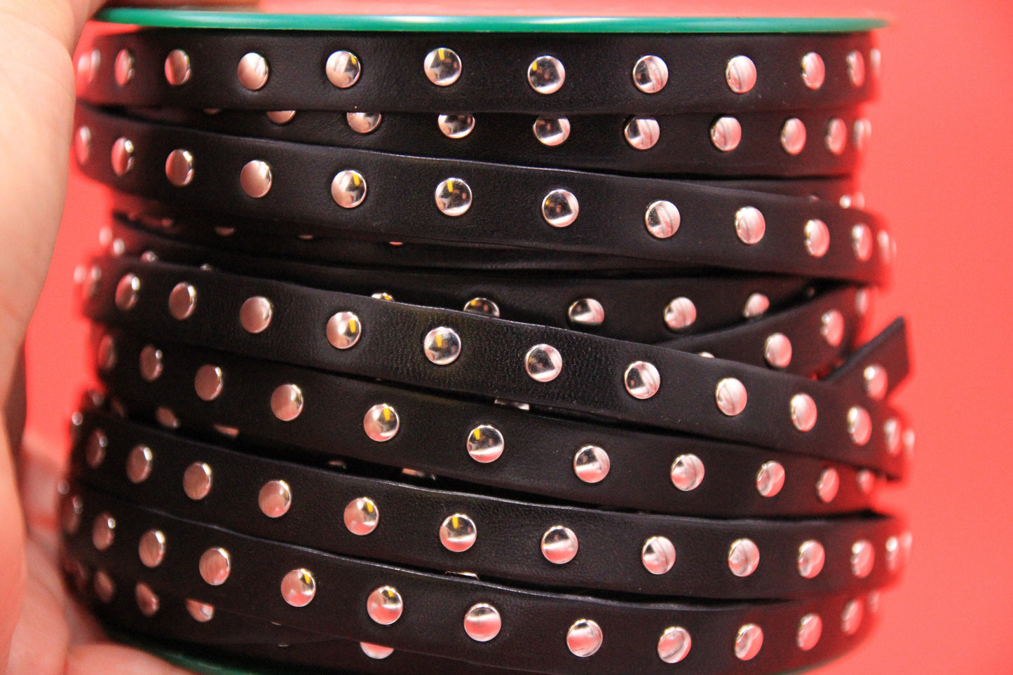 MADE in EUROPE 24'' black leather cord with rivets, 10mm studded leather cord, 10mm flat leather cord(AR220/10/34)