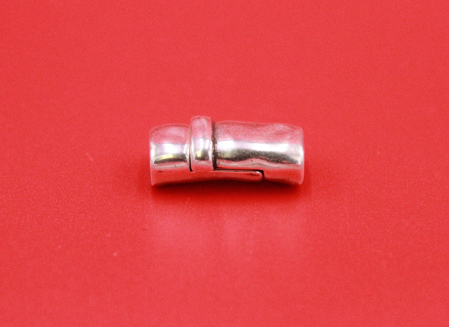 RC0192>>MADE IN EUROPE zamak 10mmx5mm clasp, 10x5mm magnetic clasp, double strand 5mm cord clasp Qty 1