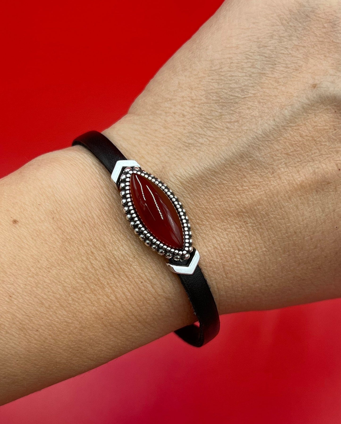 FS0553>>MADE IN EUROPE zamak oval slider with natural gemstone, 5mm flat cord slider with natural stone cabochon, Qty1