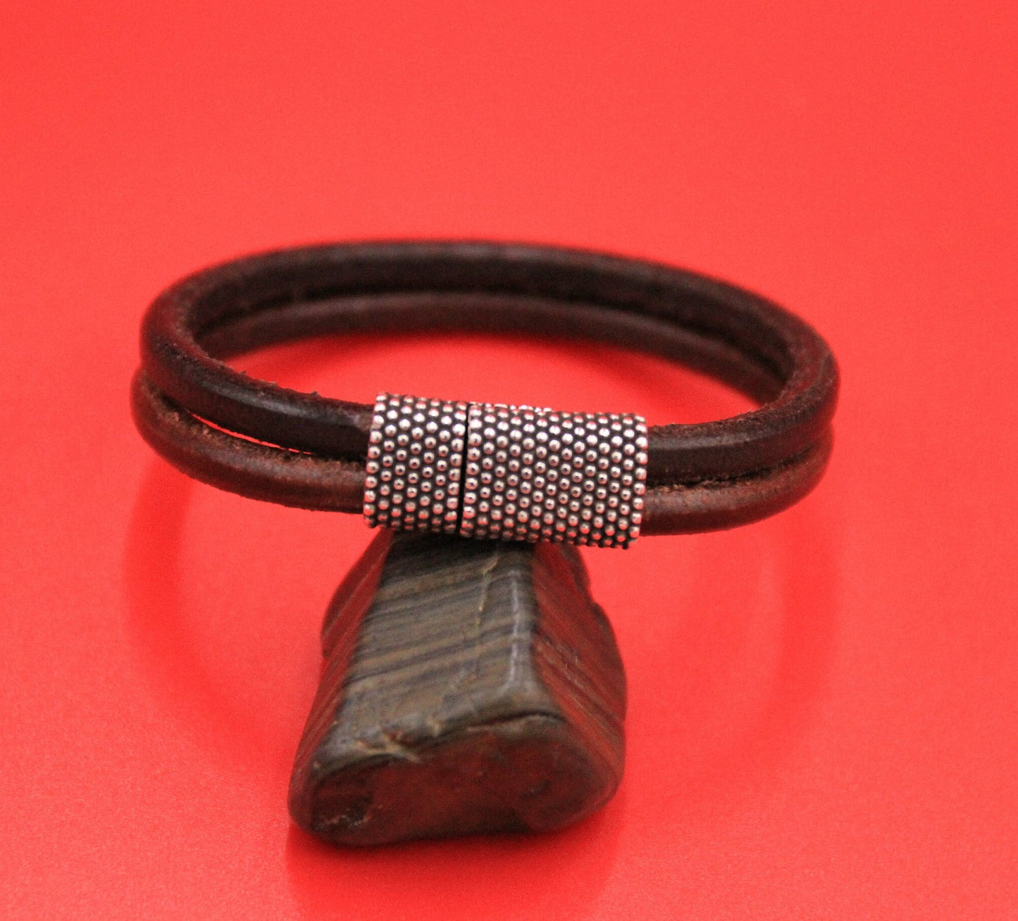 RC0196>>MADE IN EUROPE zamak 10mm x 5mm clasp, 10x5mm clasp, double strand 5mm cord clasp Qty 1