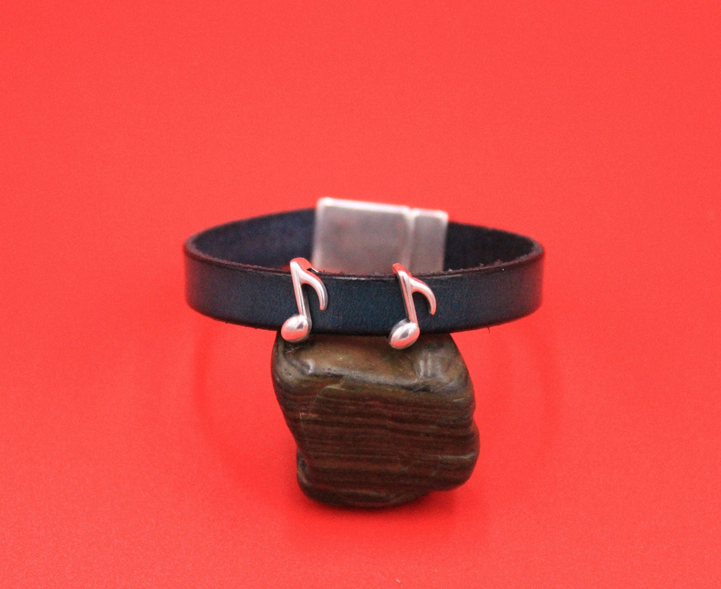 FS0586>>MADE in EUROPE 4 zamak music note sliders, 10mm flat cord sliders, 10mm leather cord music note sliders, Qty4